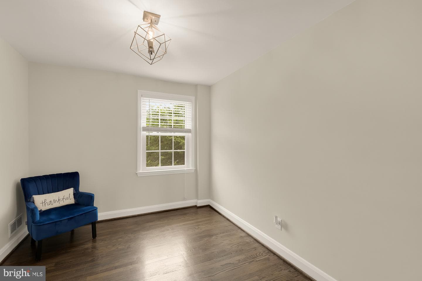 338 Whitfield Road photo 18