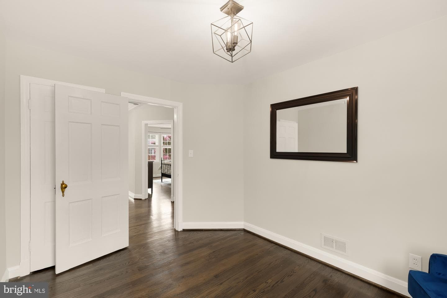 338 Whitfield Road photo 19