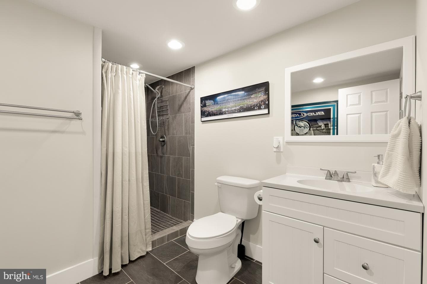 338 Whitfield Road photo 31