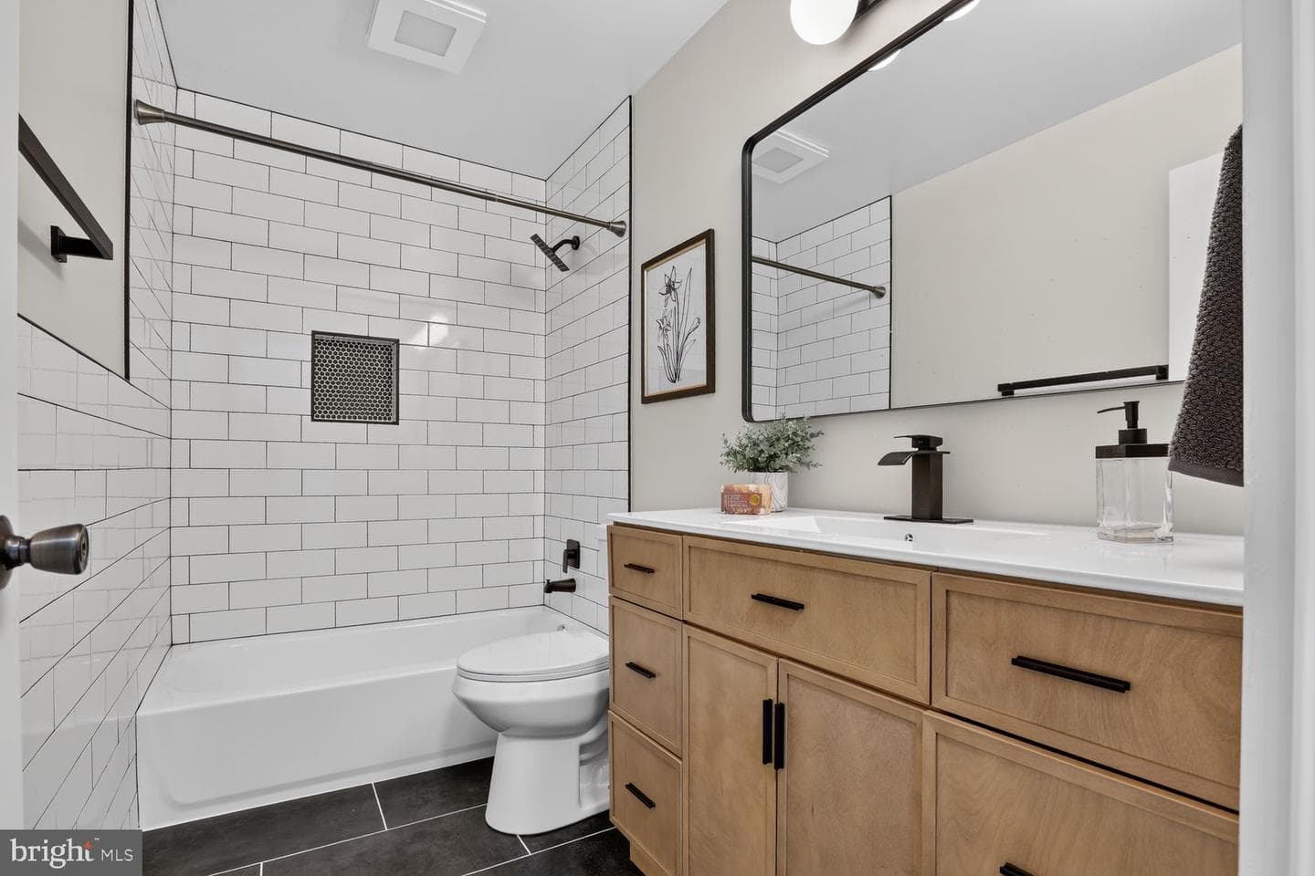 4774 Byron Road photo 11