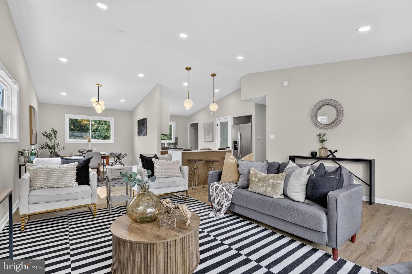 4774 Byron Road photo 3