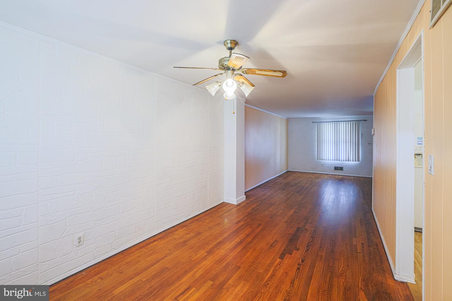 1021 Foxchase Lane photo 13