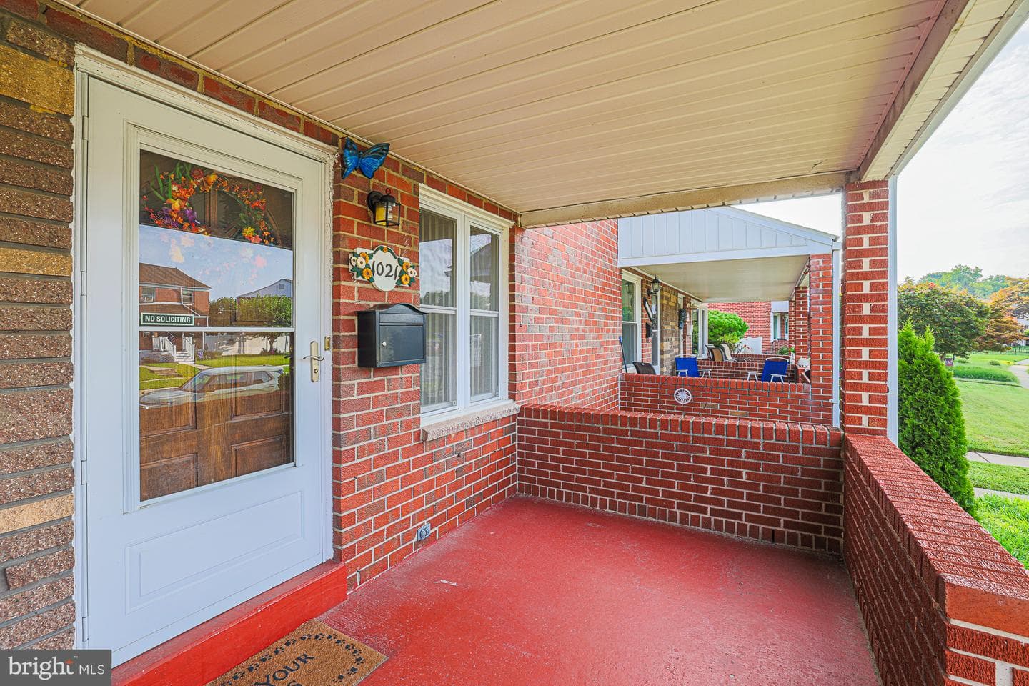 1021 Foxchase Lane photo 6