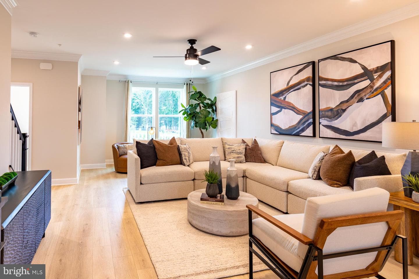 1821 Constellation Drive photo 6