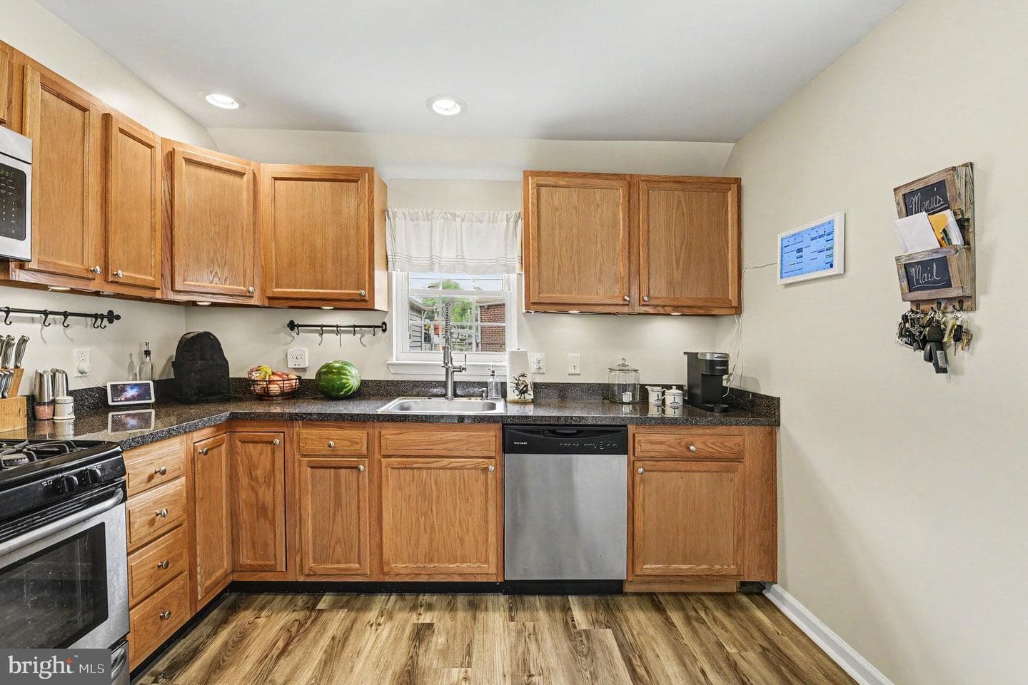 3167 Baybriar Road photo 12