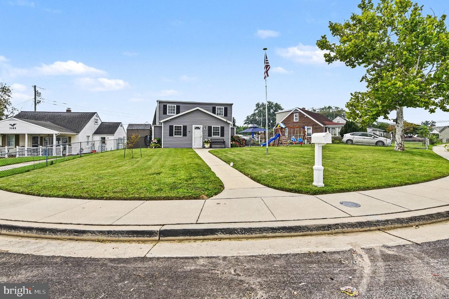 3167 Baybriar Road photo 3