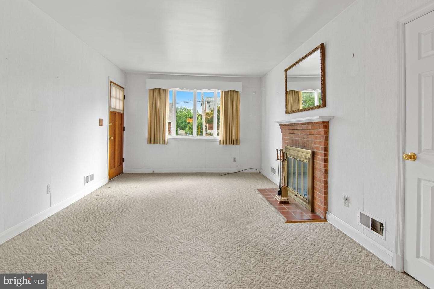 2812 Jomat Avenue photo 3