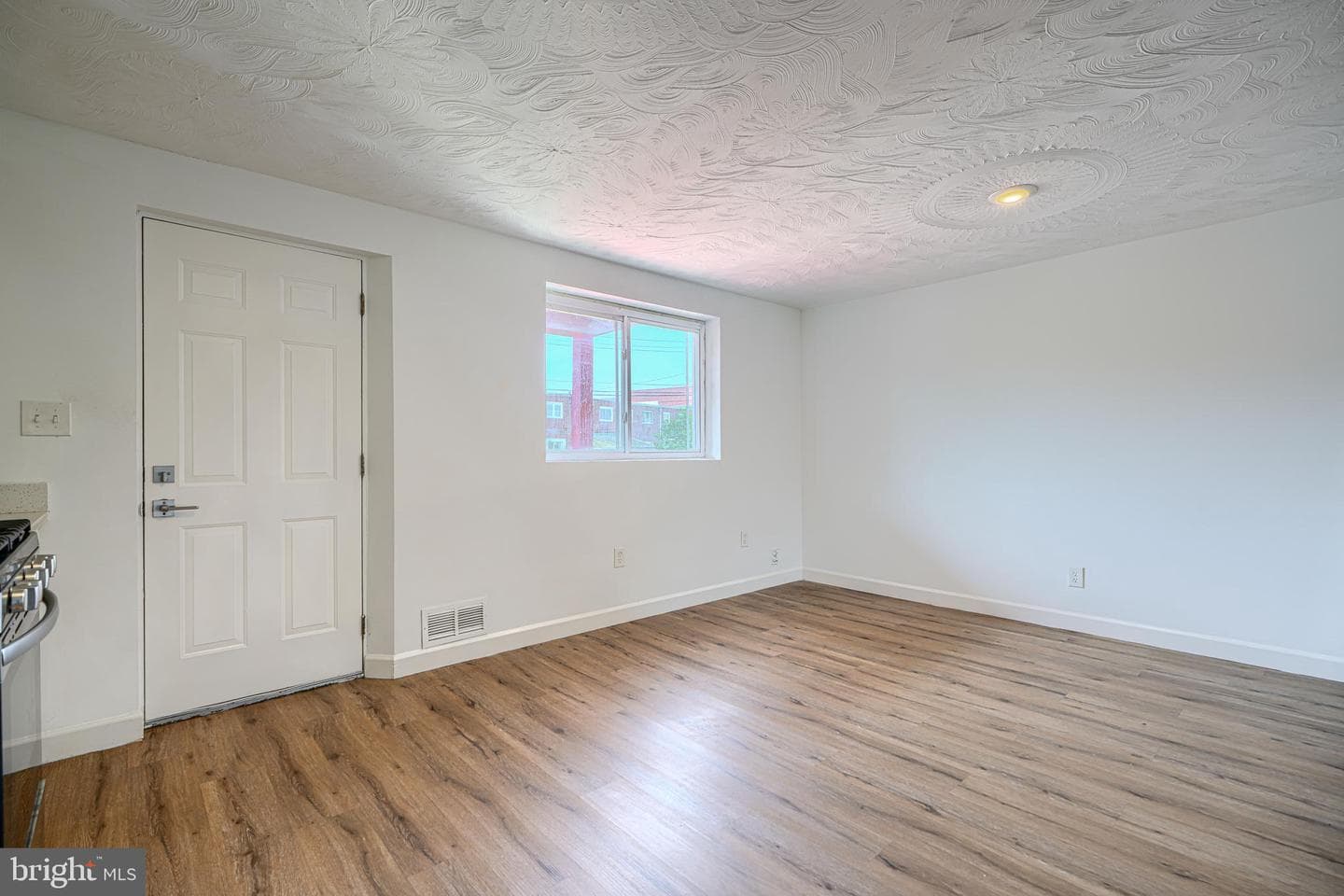7827 Harold Road photo 15