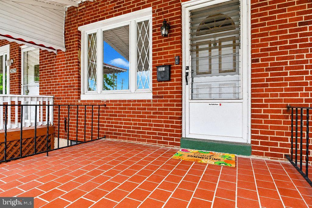 2031 Jasmine Road photo 4
