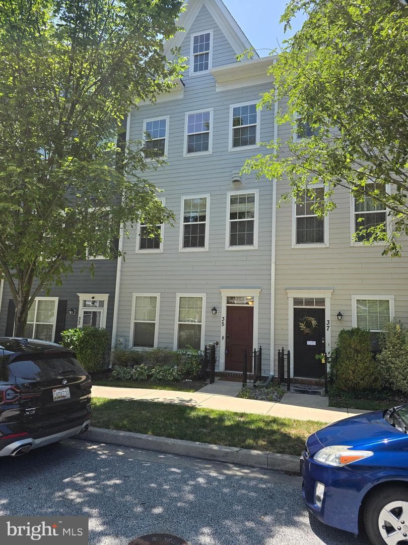 35 Meridian Lane, Towson