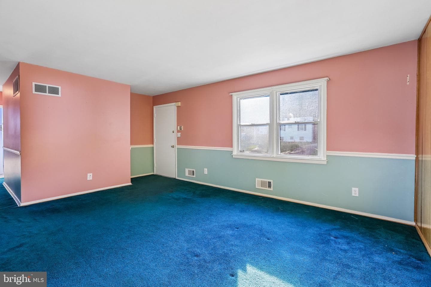 6824 Parsons Avenue photo 4