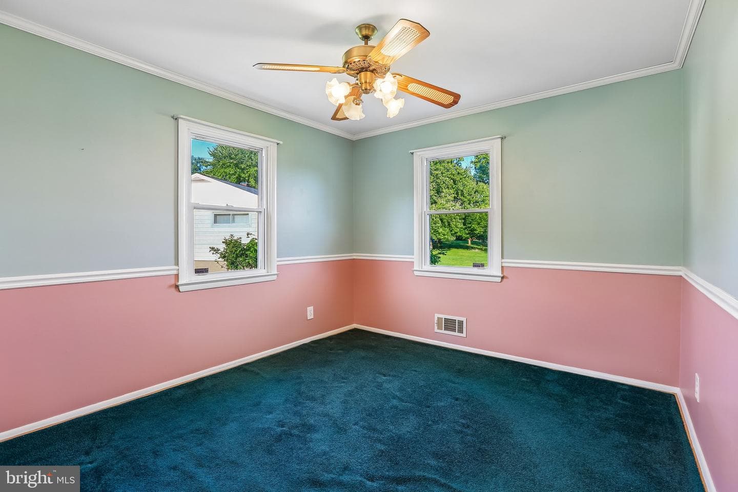 6824 Parsons Avenue photo 5
