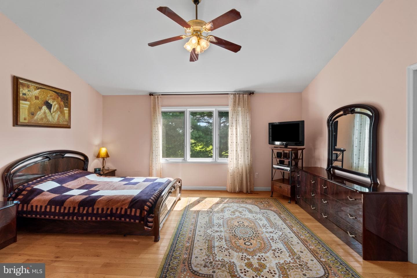 17 Stablemere Court photo 22
