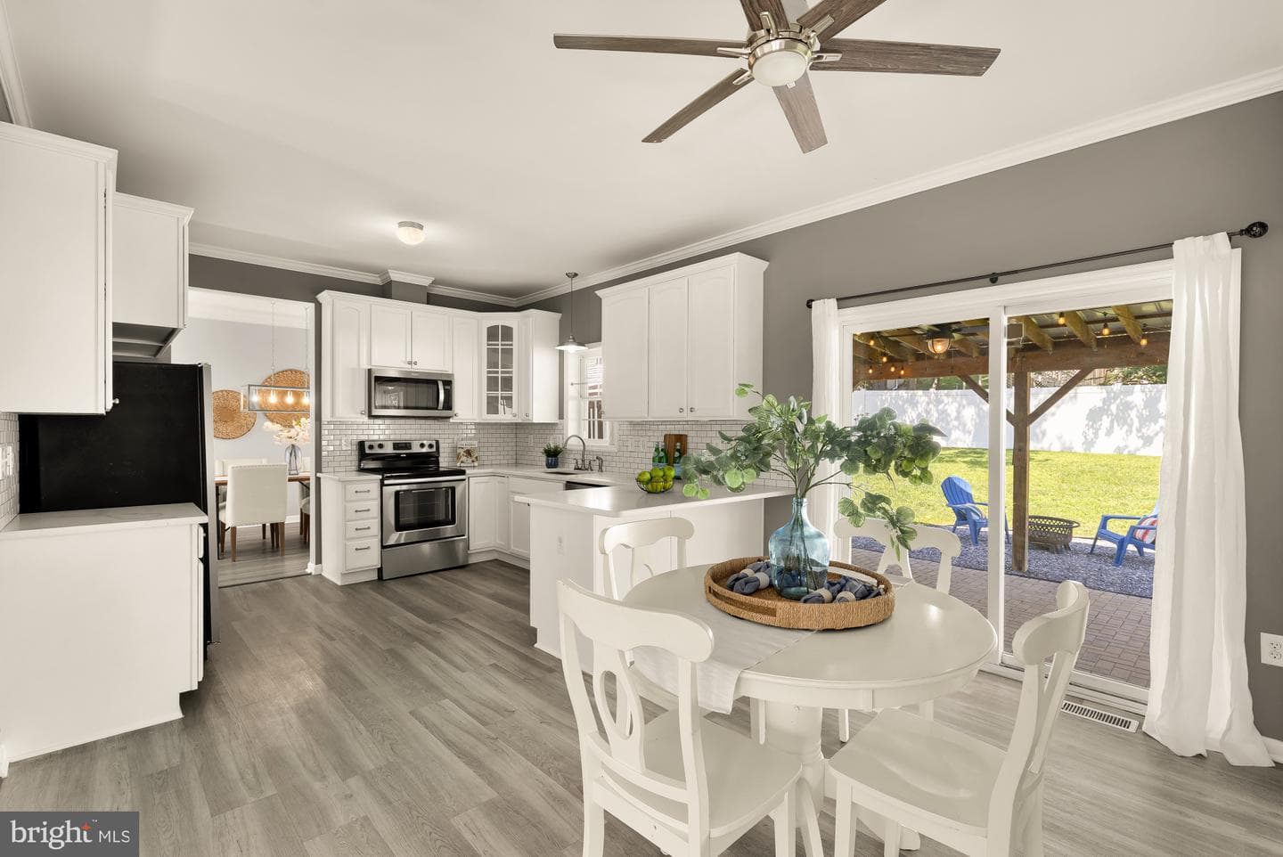 1831 Clarke Boulevard photo 18