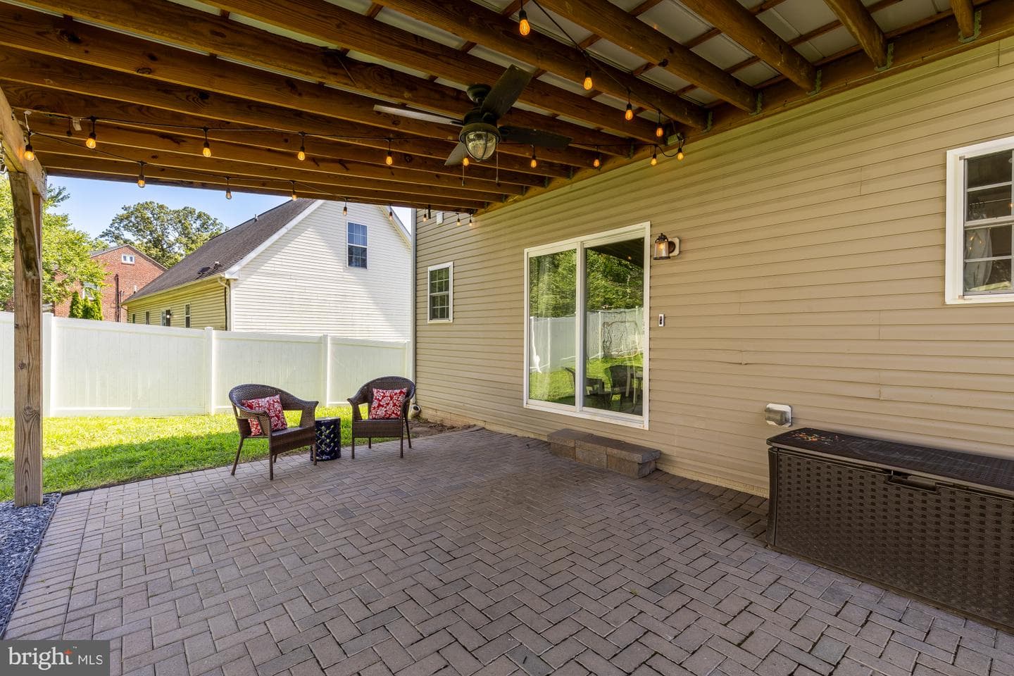 1831 Clarke Boulevard photo 50