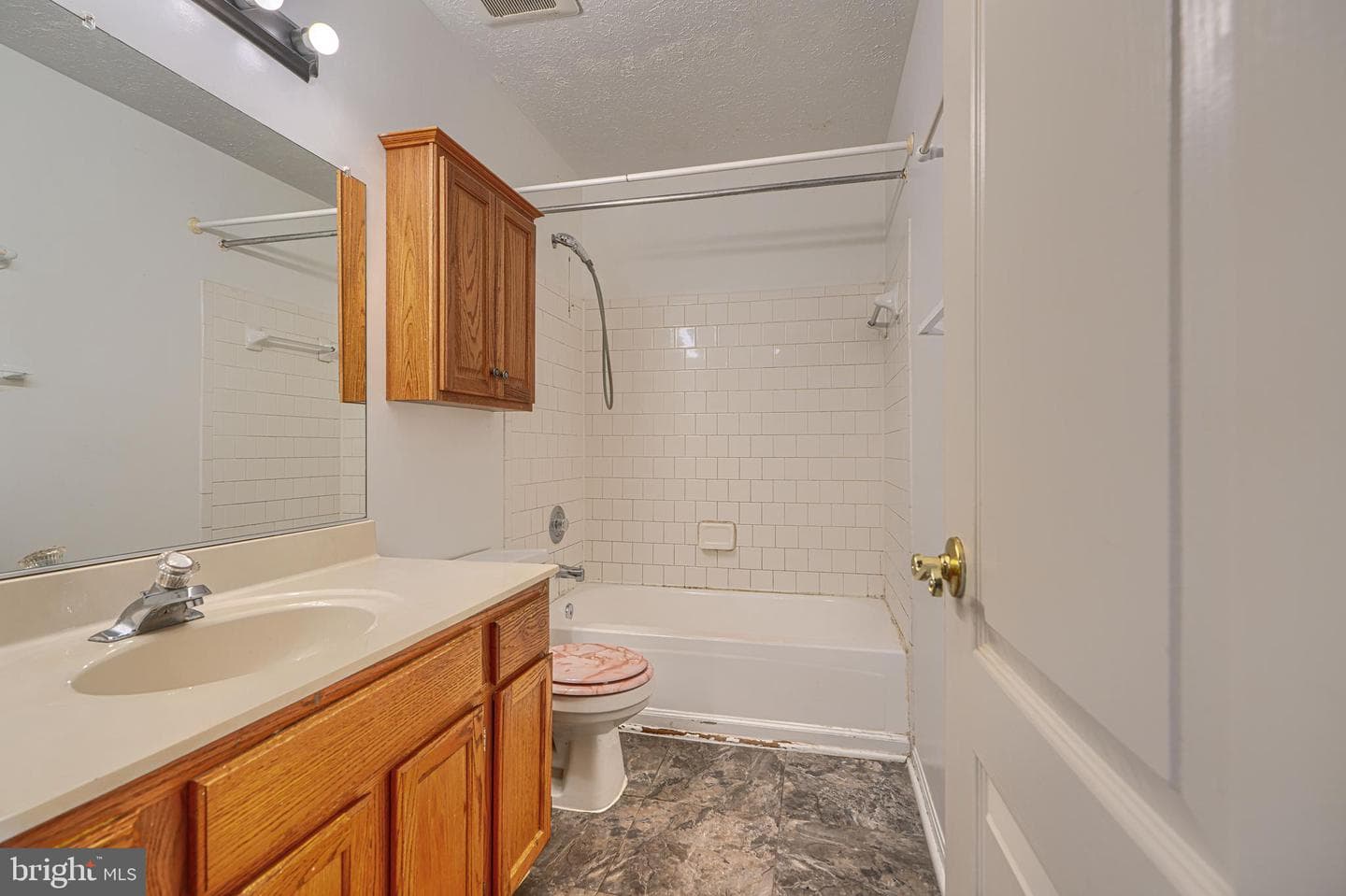 2142 Riding Crop Way photo 16