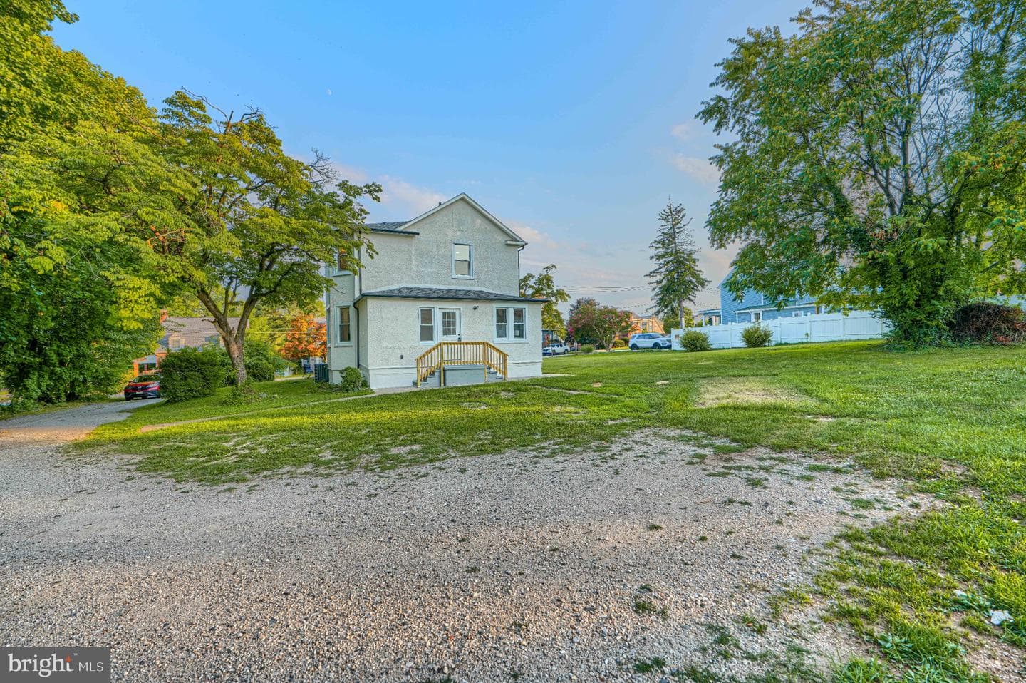 4514 Kenwood Avenue photo 61