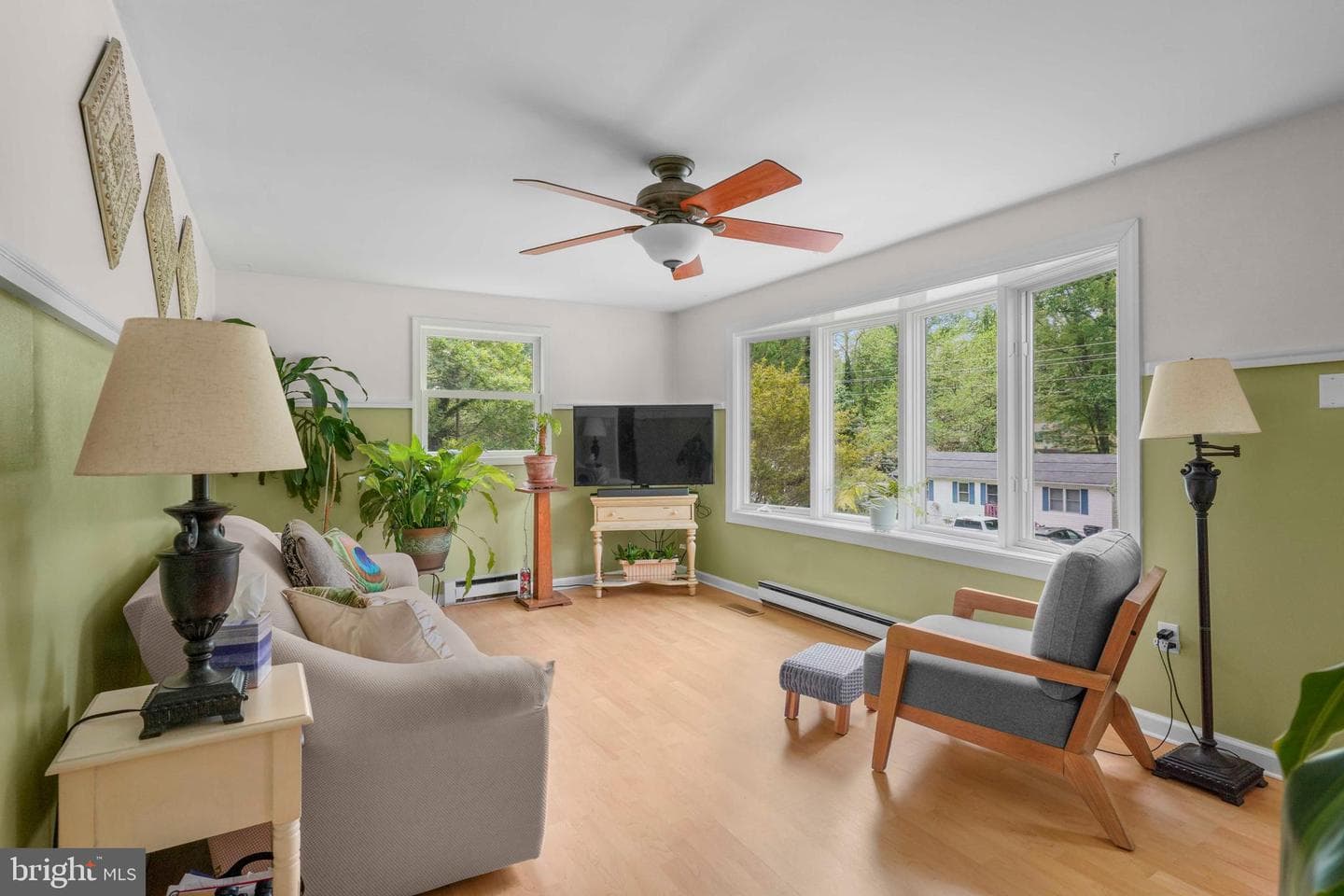 5440 Bayview Avenue photo 9