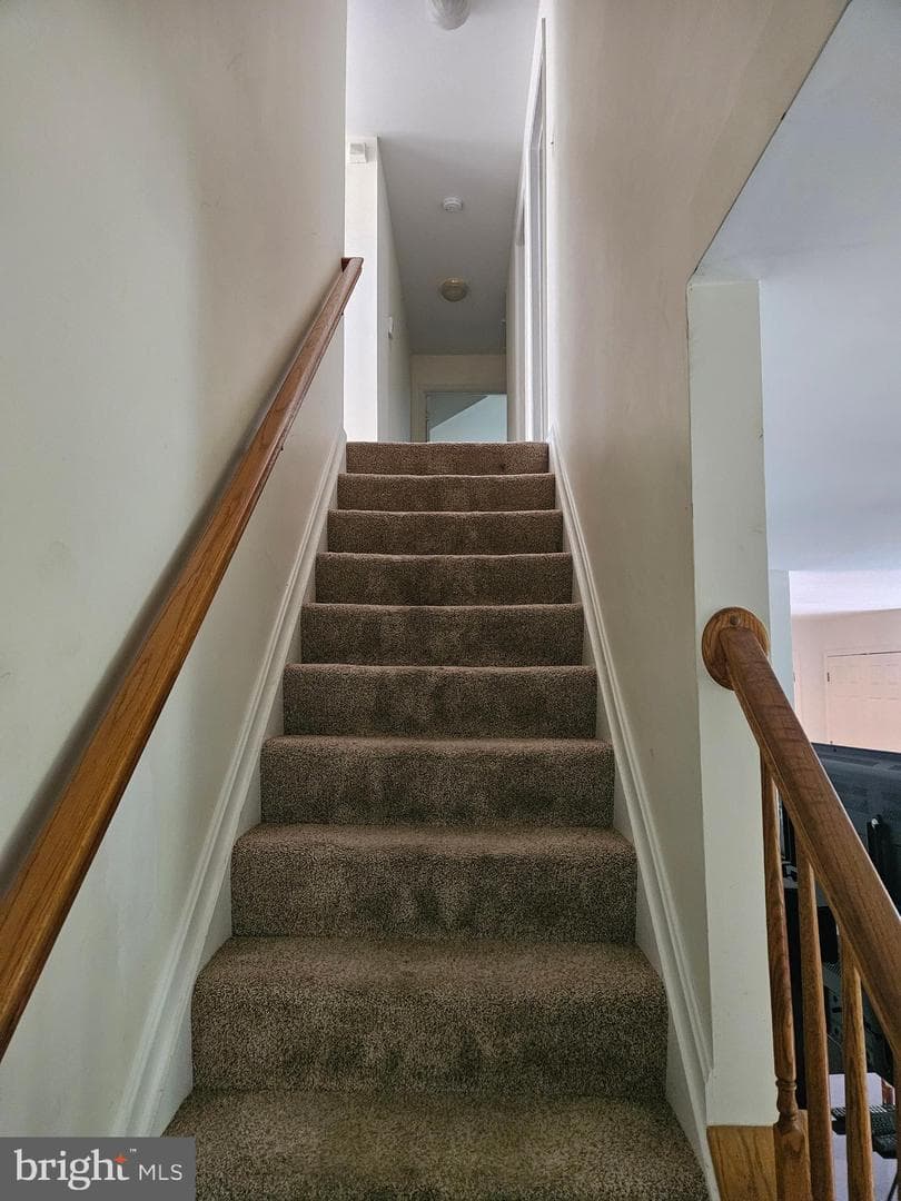 5320 Majesty Lane photo 17