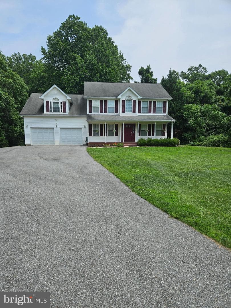 5320 Majesty Lane photo 3