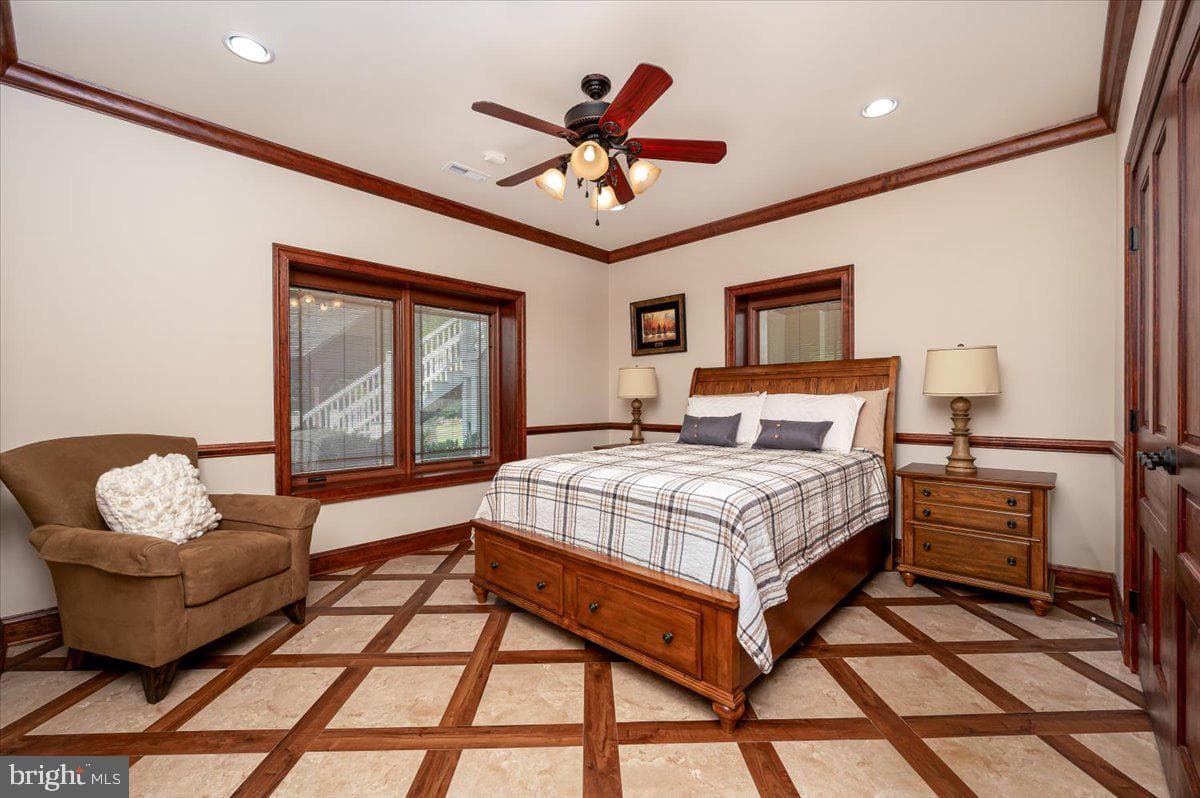 6675 Marshall Road photo 38