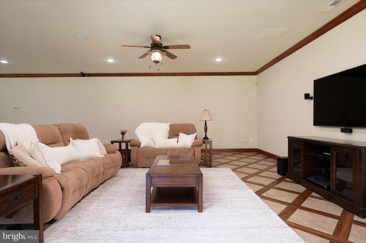 6675 Marshall Road photo 42