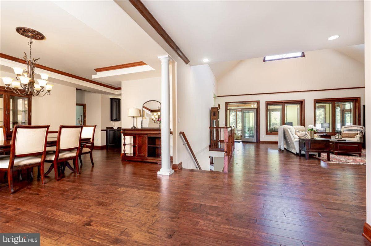6675 Marshall Road photo 6