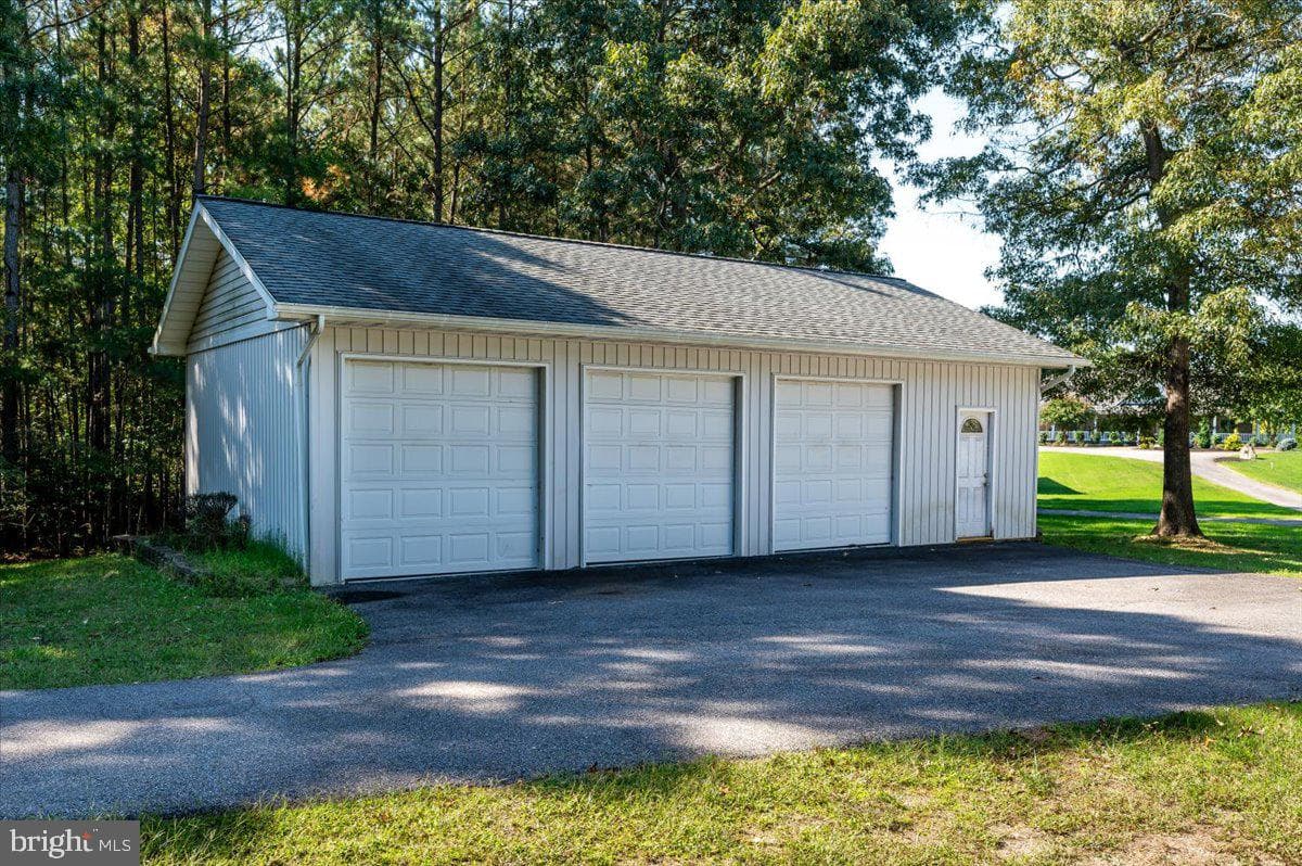 6675 Marshall Road photo 61