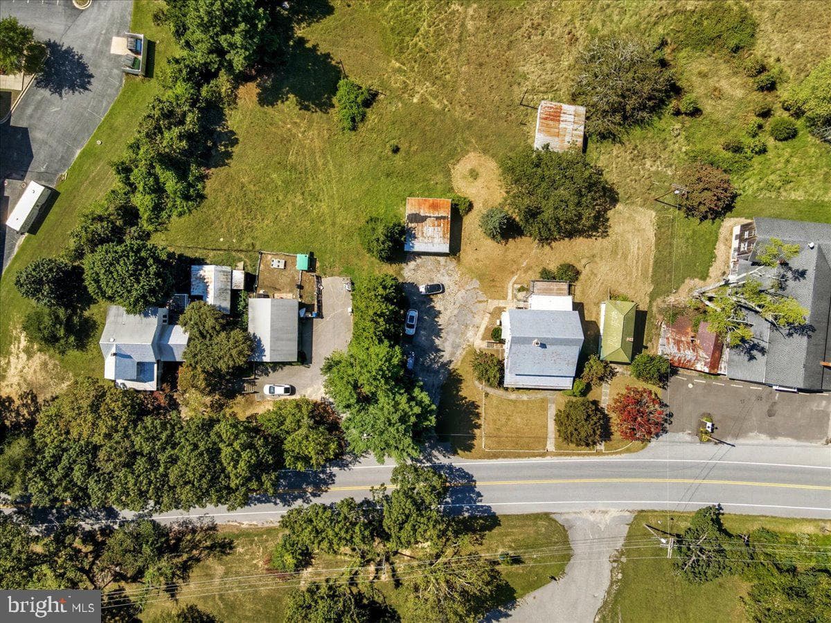 4110 Old Town Rd photo 43