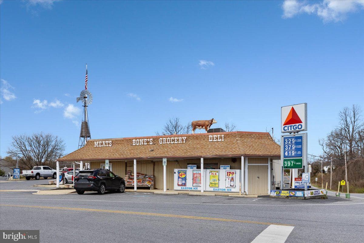 4110 Old Town Rd photo 62