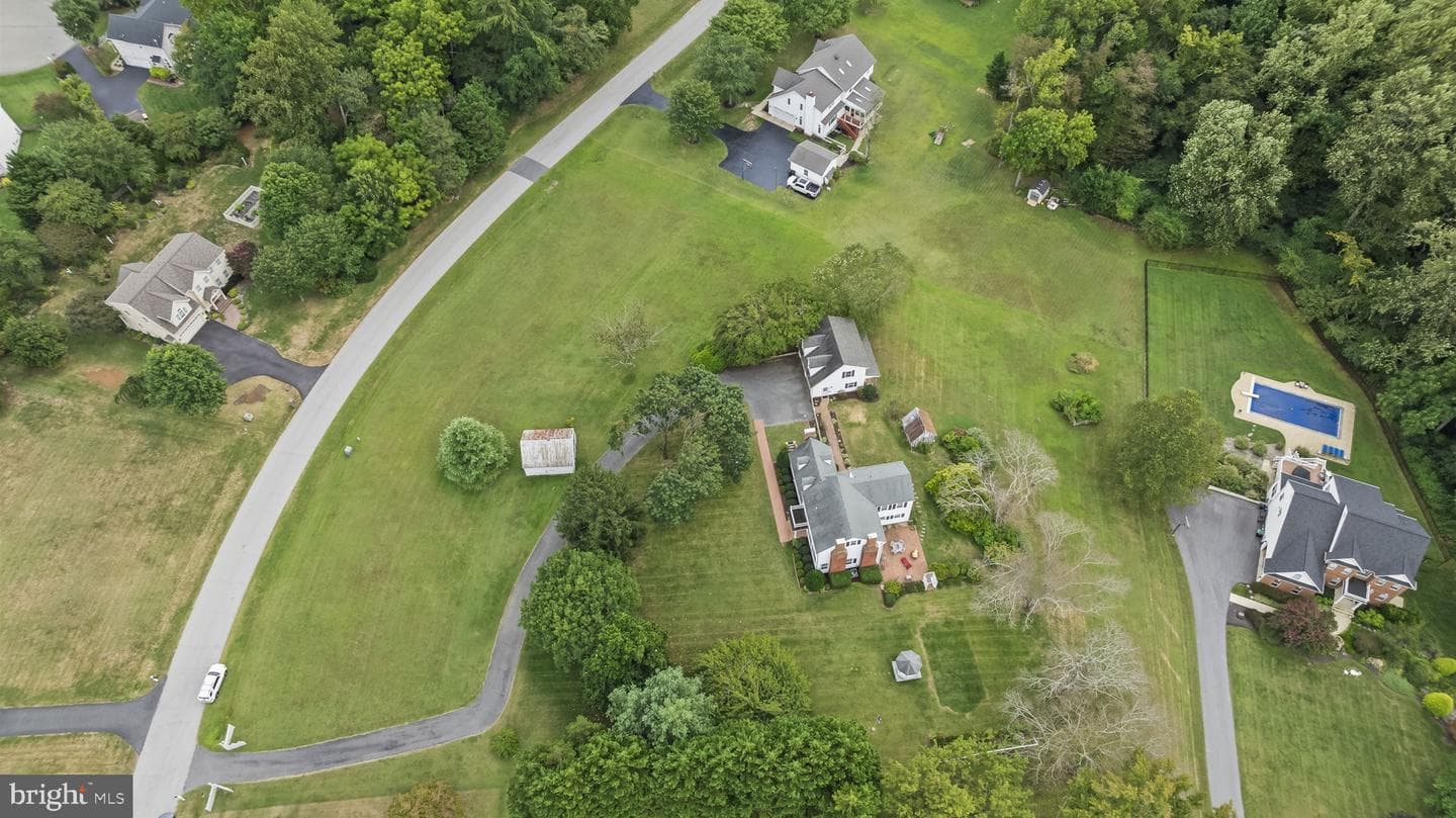 525 Small Reward Rd photo 52