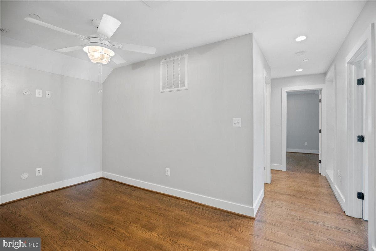 206 Point Lane photo 30