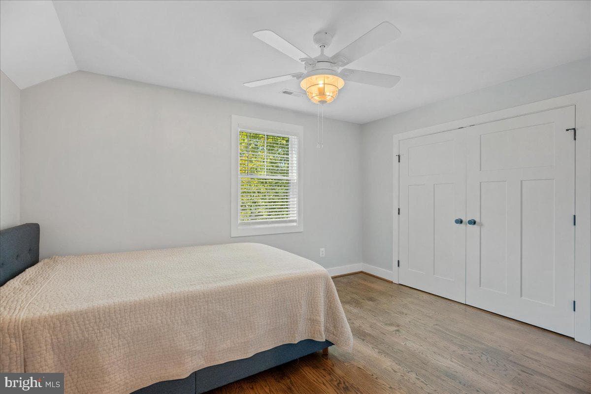 206 Point Lane photo 36