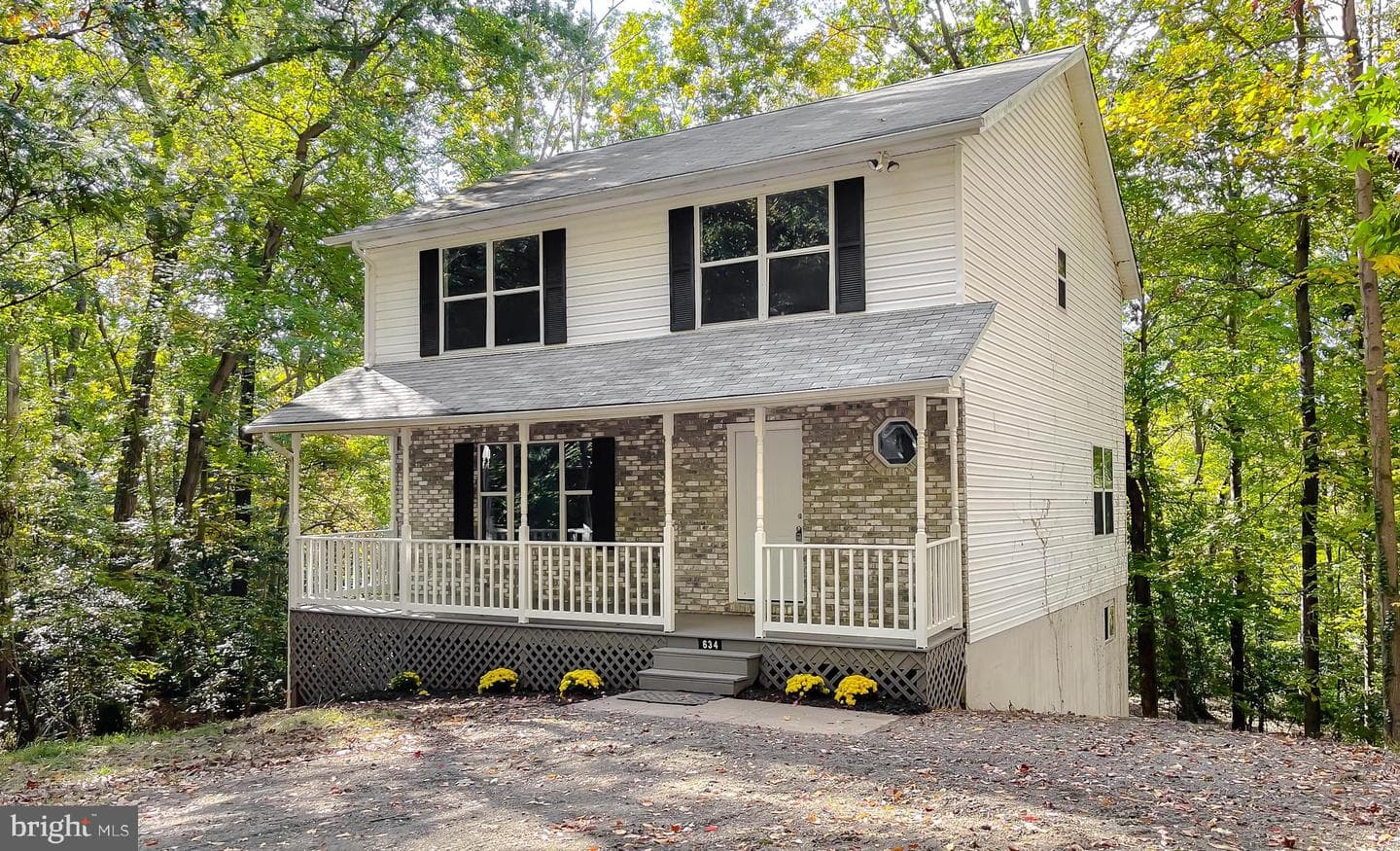 634 Silver Rock Road photo 2