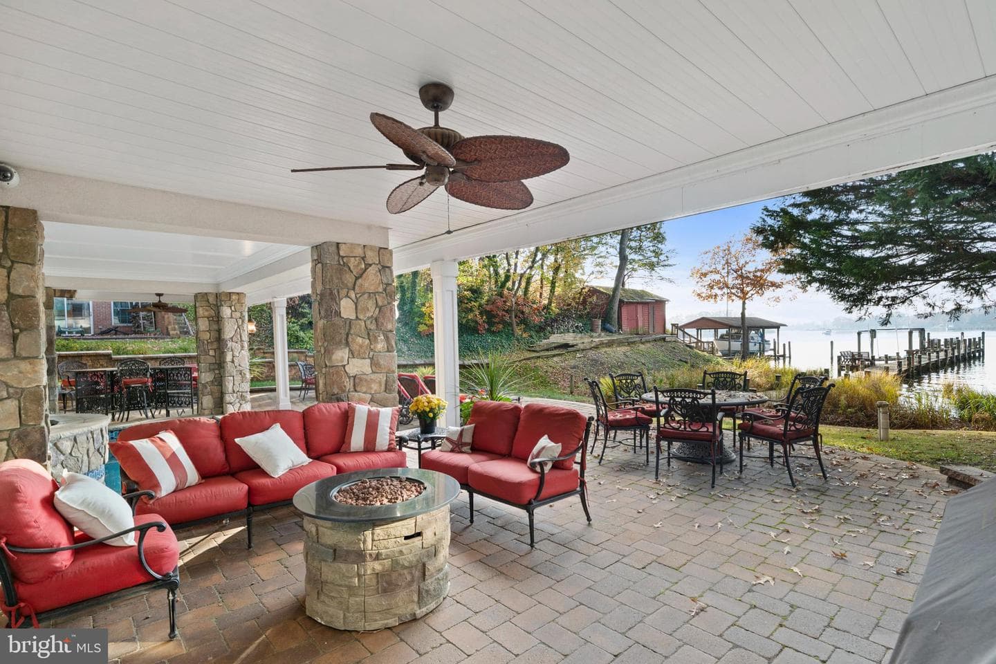 206 Harbor Dr photo 86