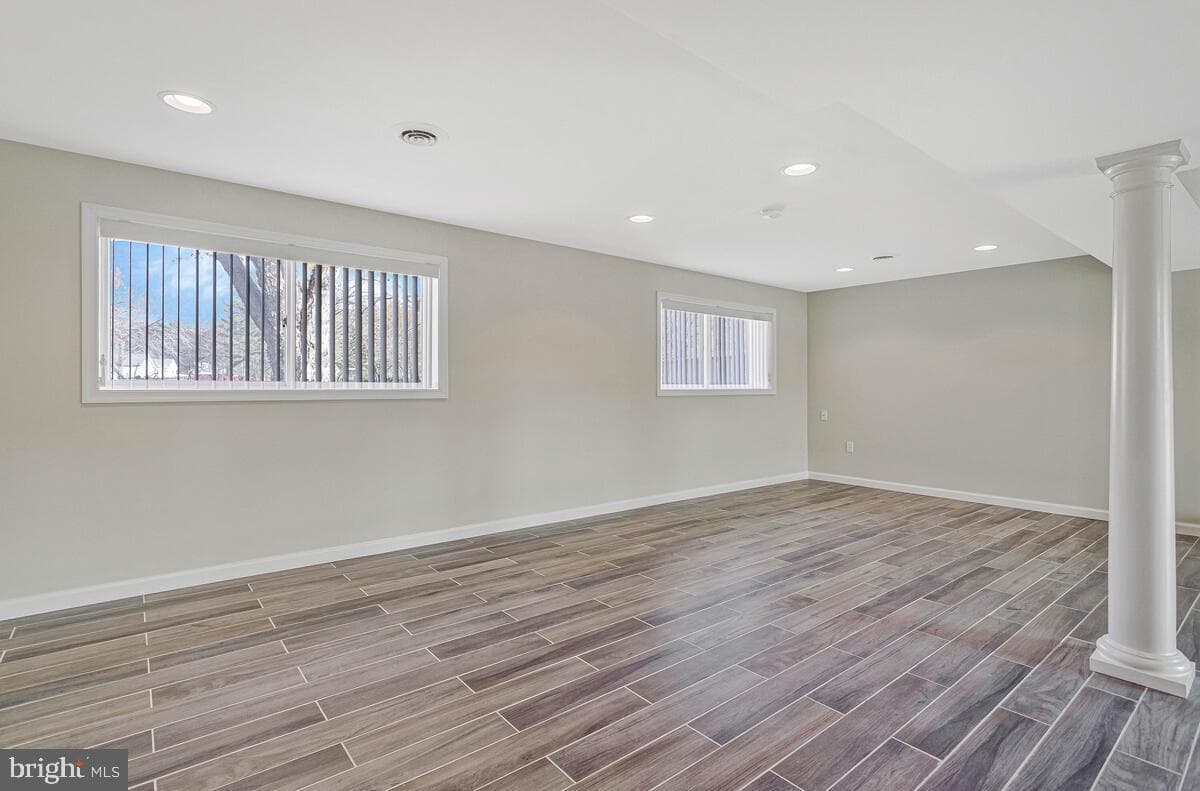 3925 Shamrock Court photo 37