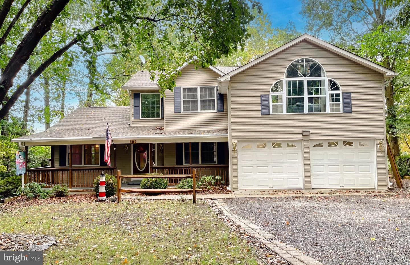 5862 Magnolia Circle photo 5