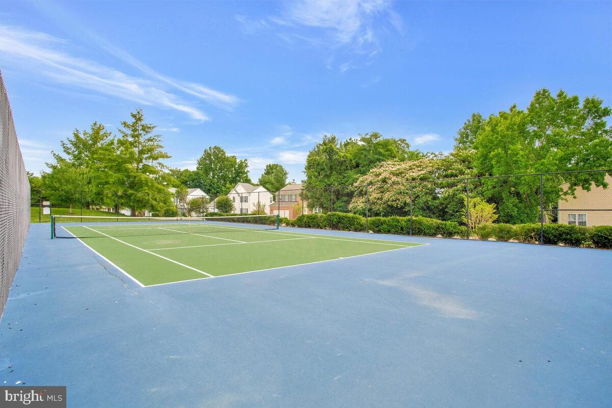 2425 Woodland Court photo 42