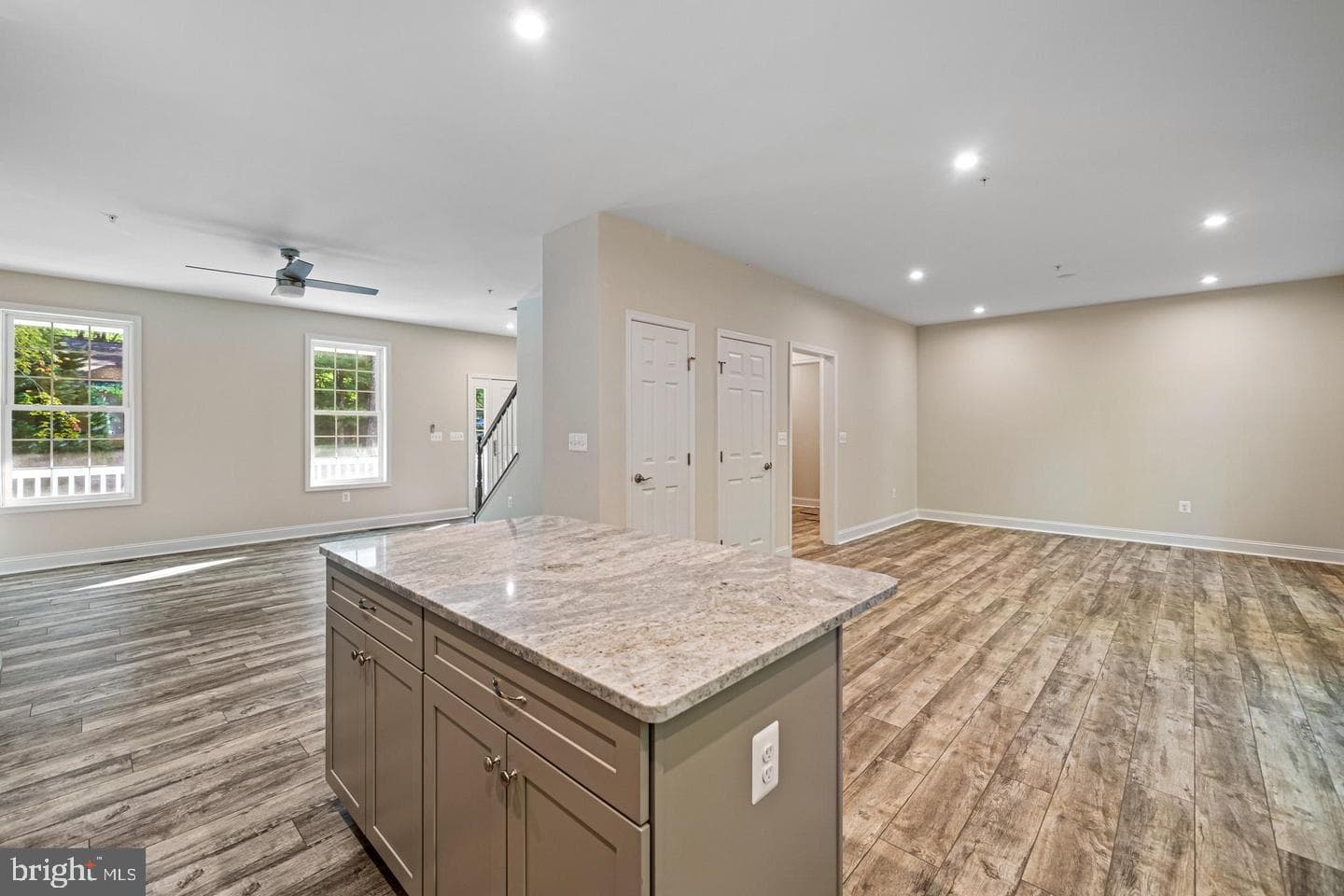 298 Cove Drive photo 8