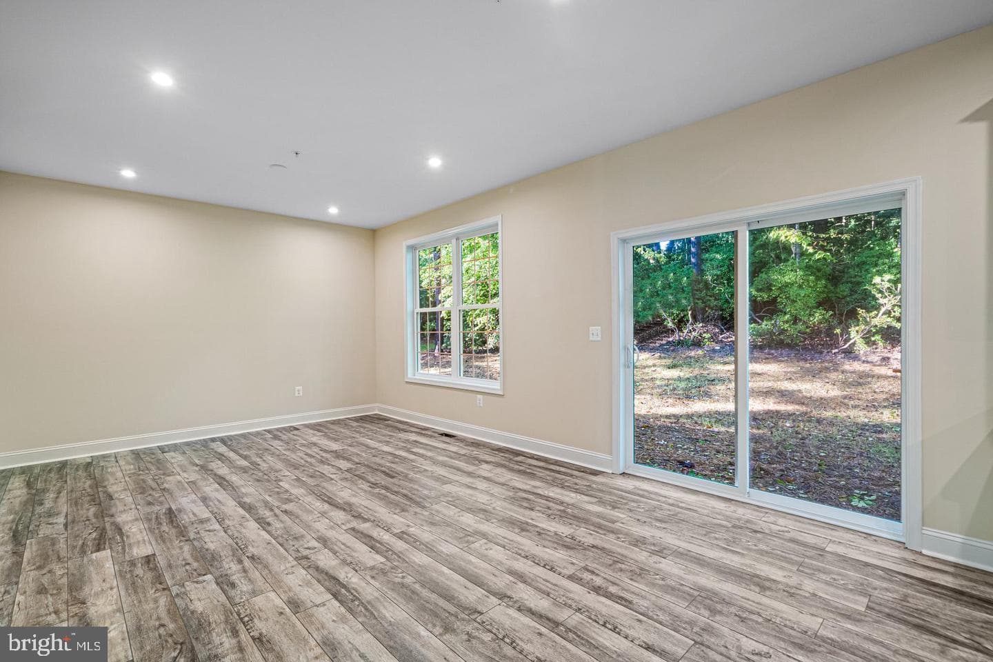 298 Cove Drive photo 9