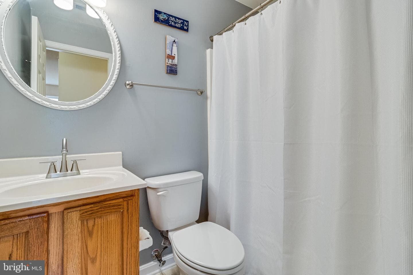 933 Morello Way photo 35