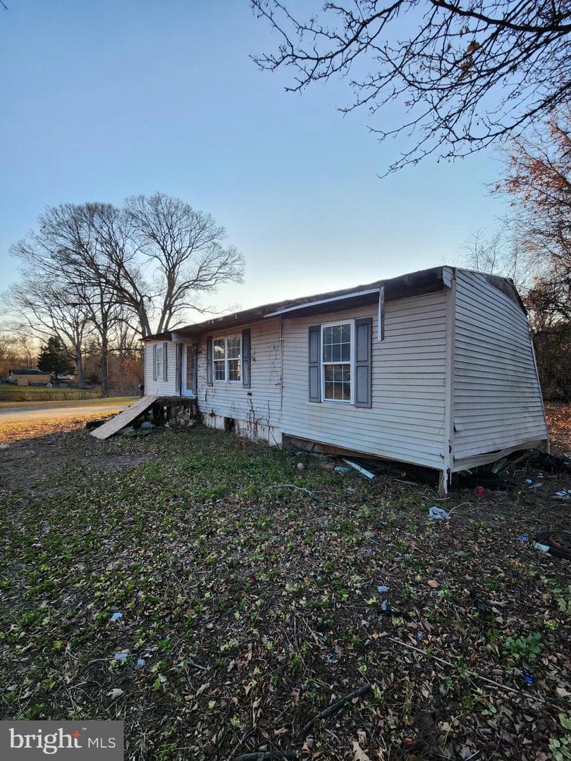 6824 Kent Road photo 3