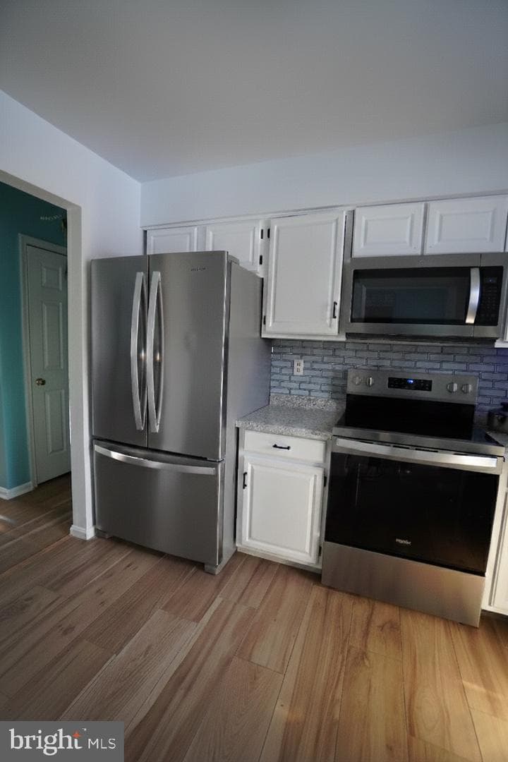 178 Thunderbird Drive photo 4