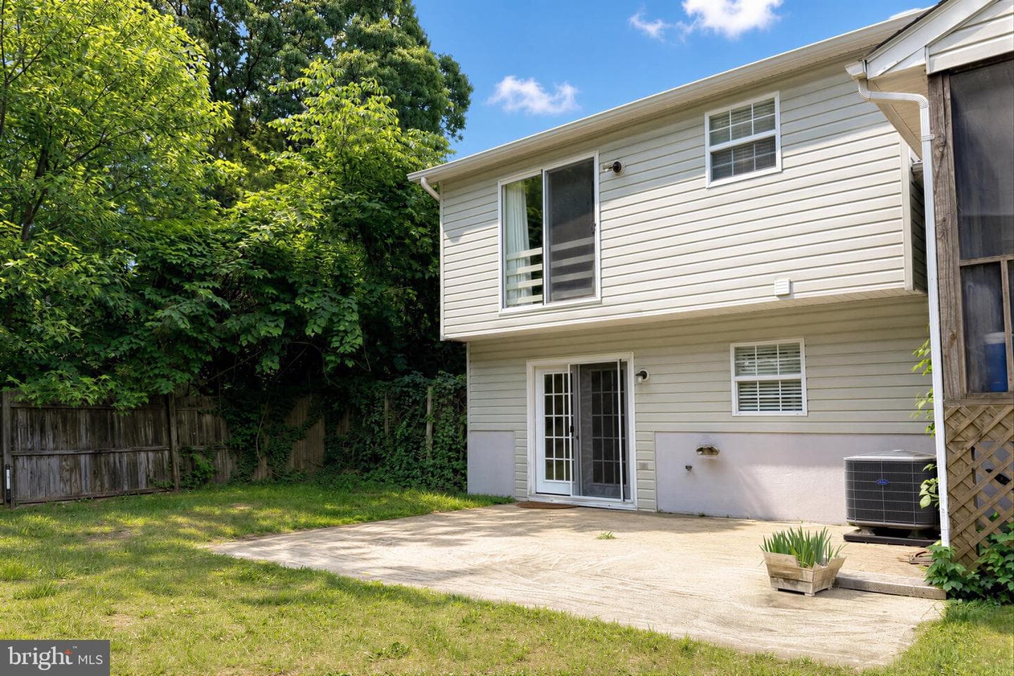 966 Crystal Rock Road photo 3