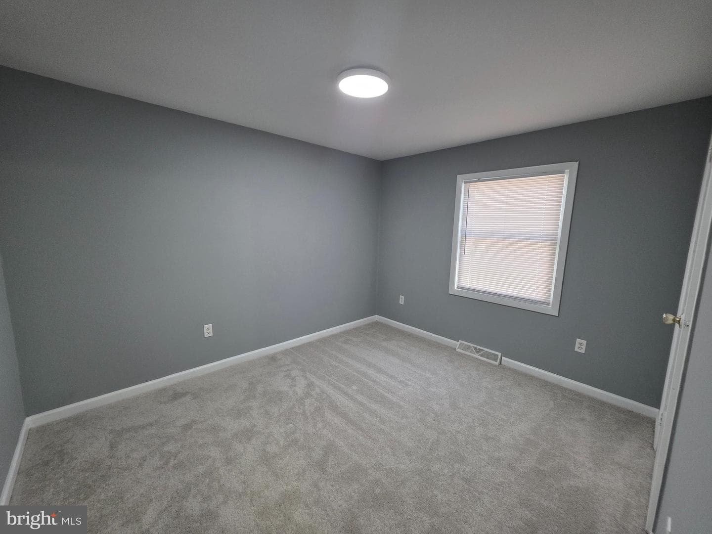6756 Aralia Avenue photo 13
