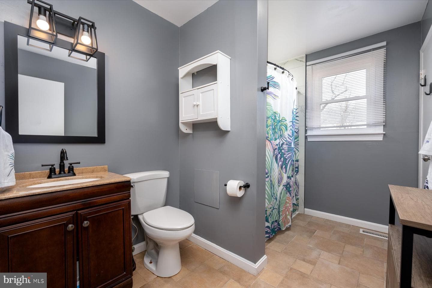 7694 Old Bayside Road photo 15