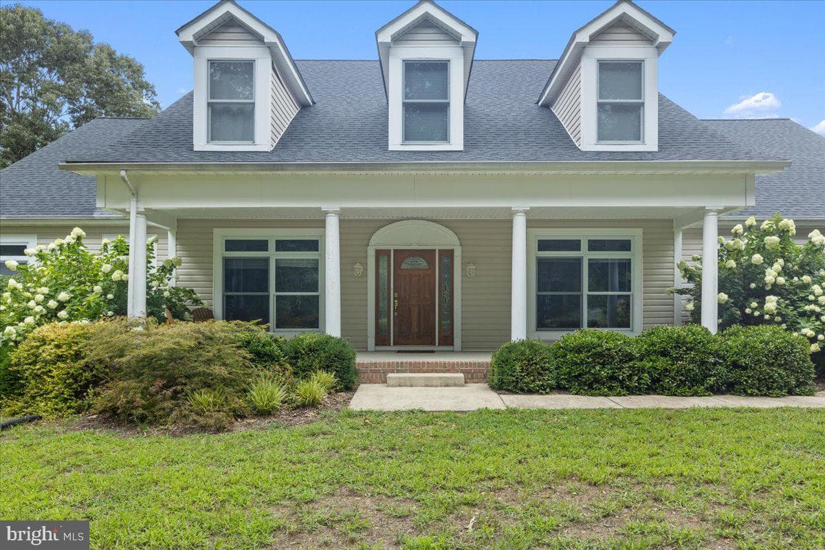 9345 Baker Street photo 67