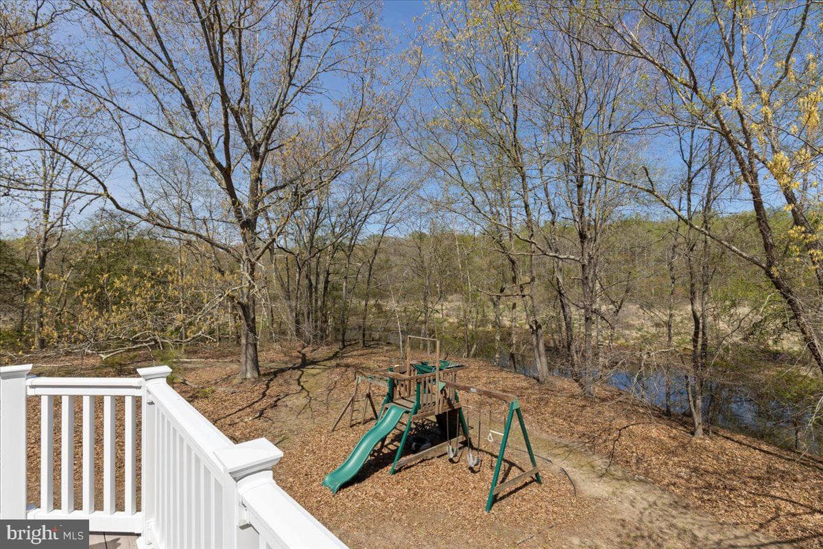 9345 Baker Street photo 83