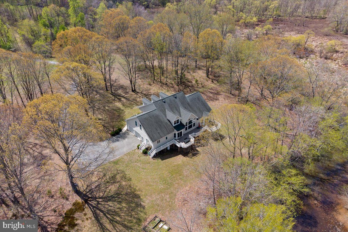 9345 Baker Street photo 86
