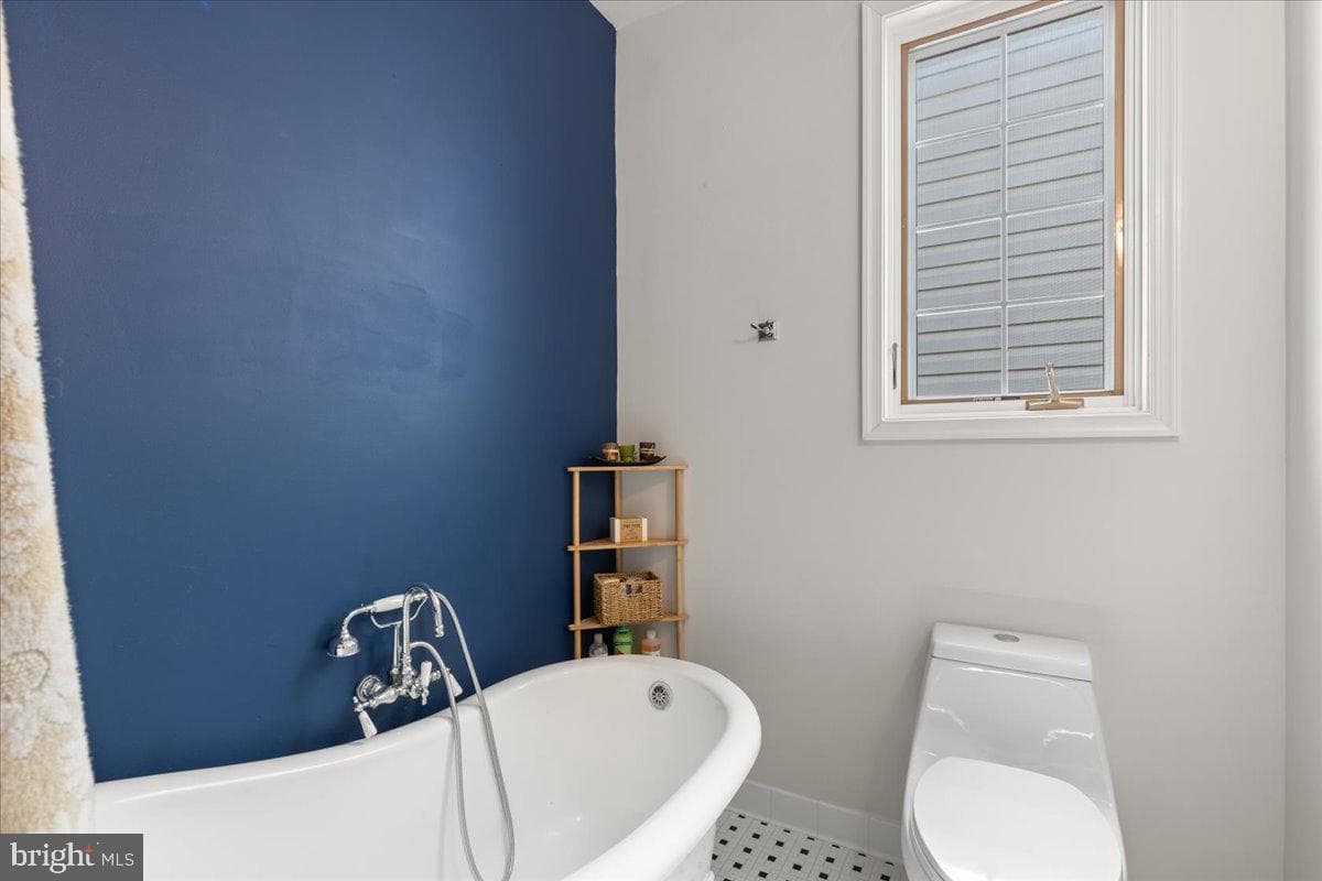 9230 Atlantic Avenue photo 31